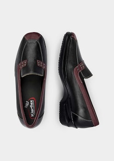 Slipper aus Glattleder mit Metallnieten thumbnail 2