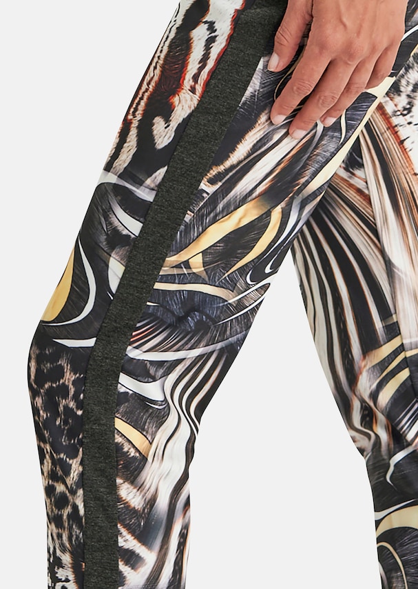 Jogg trousers with abstract animal print 4
