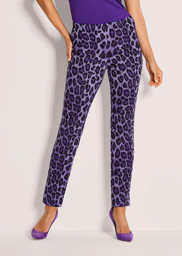 Trendy leopard print leggings