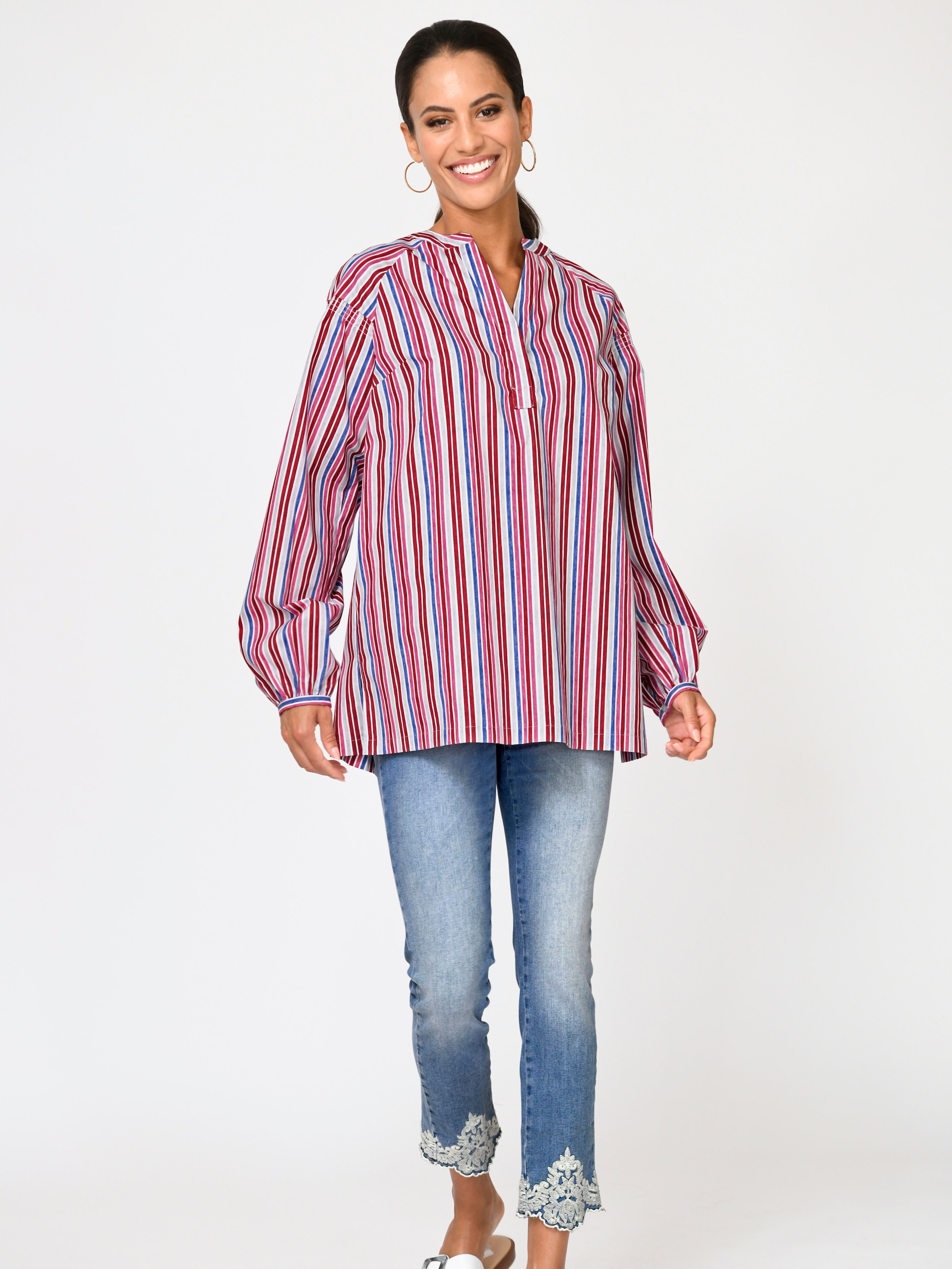 Bluse mit verschiedenfarbenen Streifen