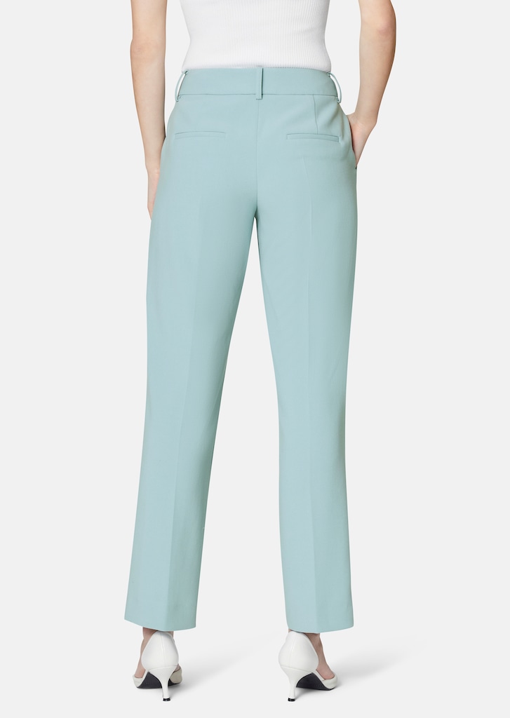 Ankle-length trousers in crease-resistant stretch fabric 2