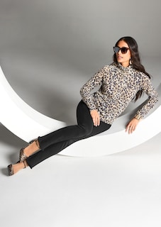 Jeans mit feinem Fransensaum thumbnail 7