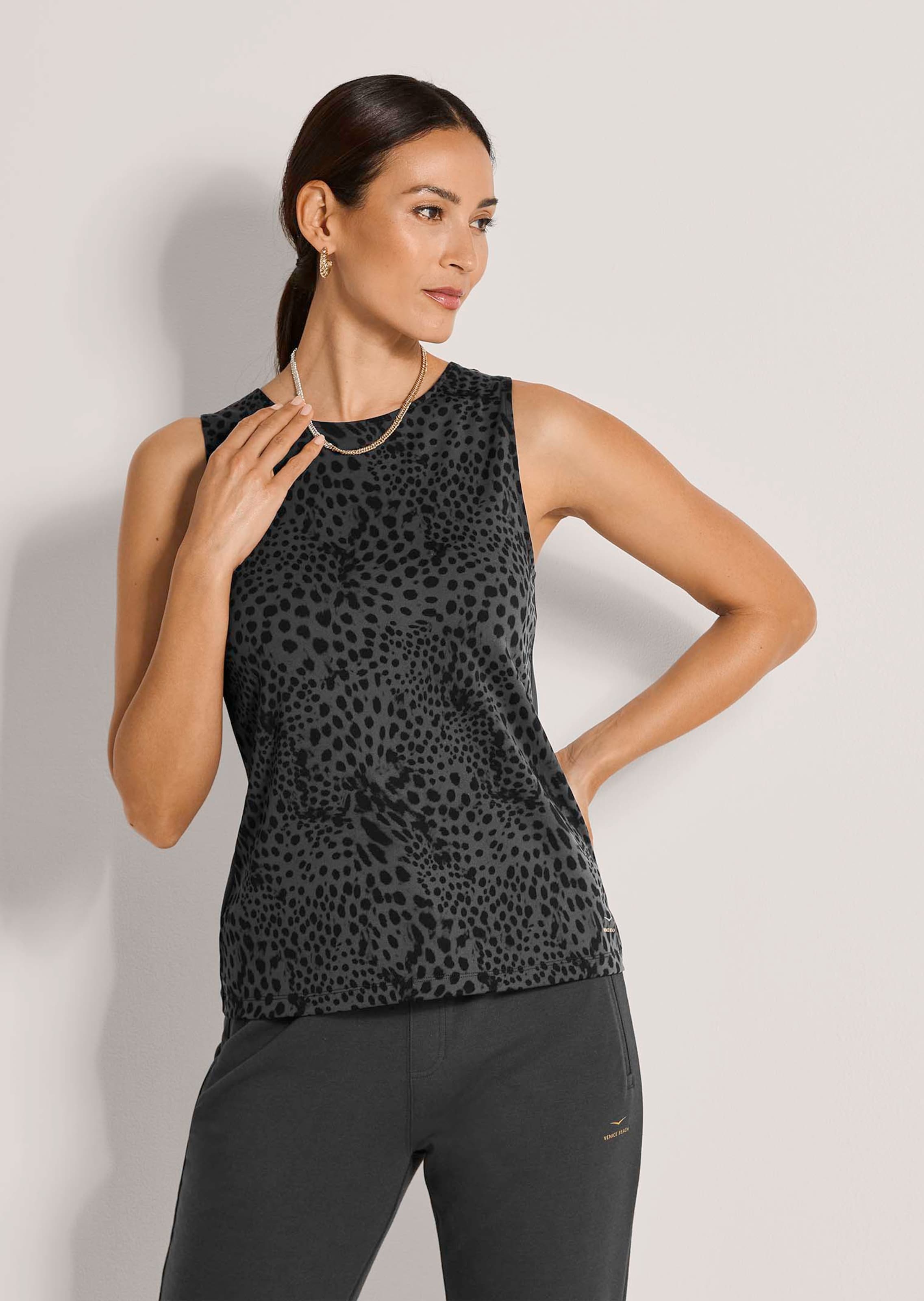 Sporttop mit Animalprint