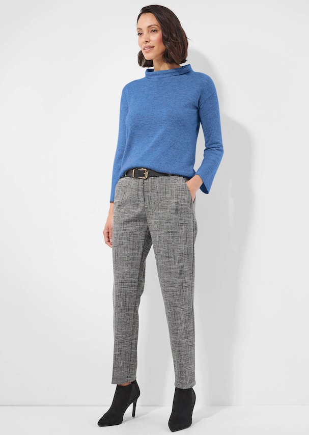 Pullover mit Stehkragen 1