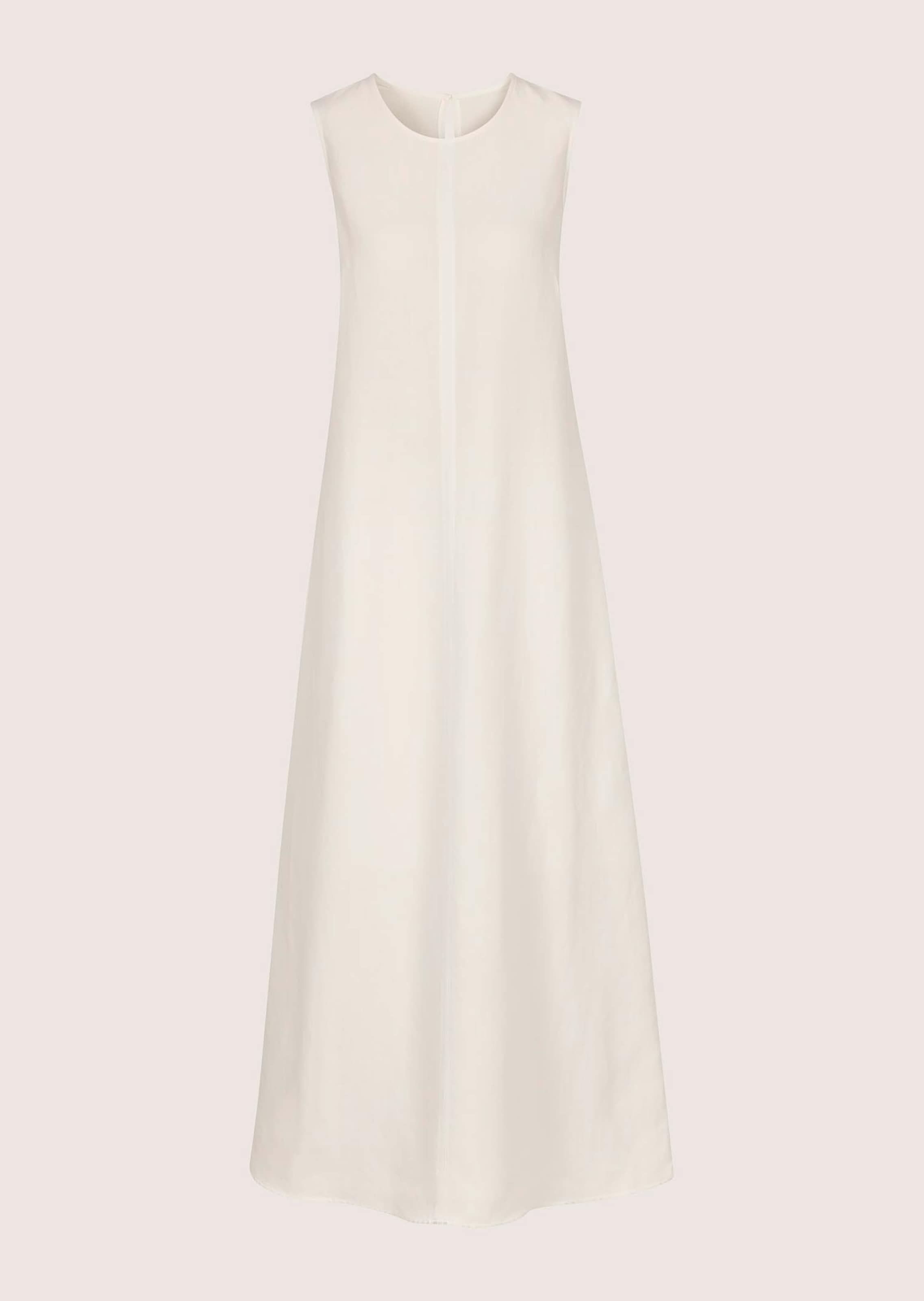Langes Sommerkleid mit Leinen