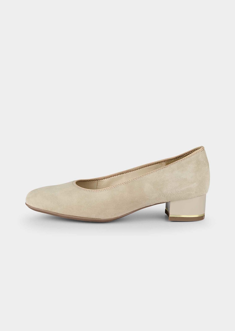 Pumps in klassischem Look