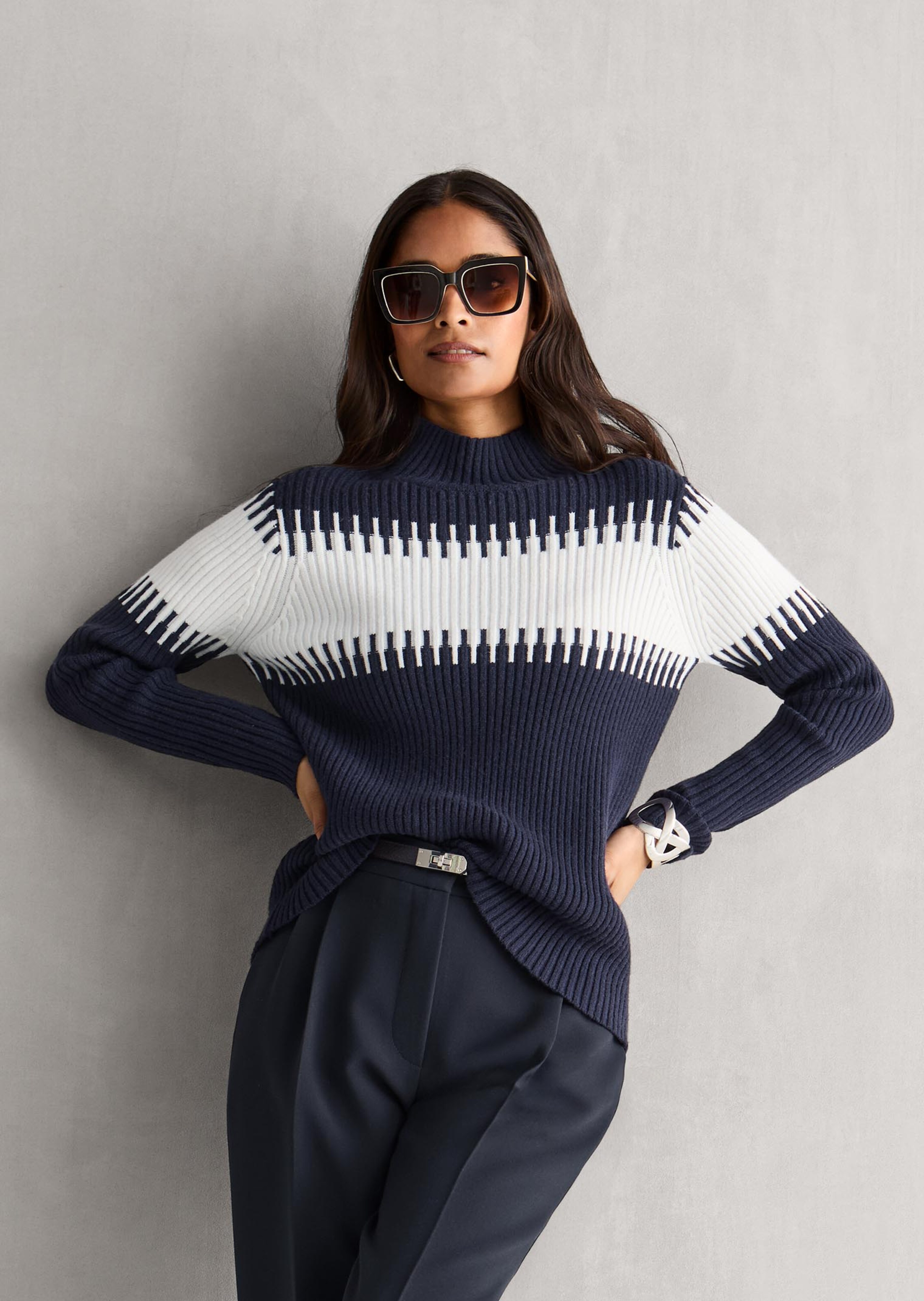 Pullover mit Blockstreifen