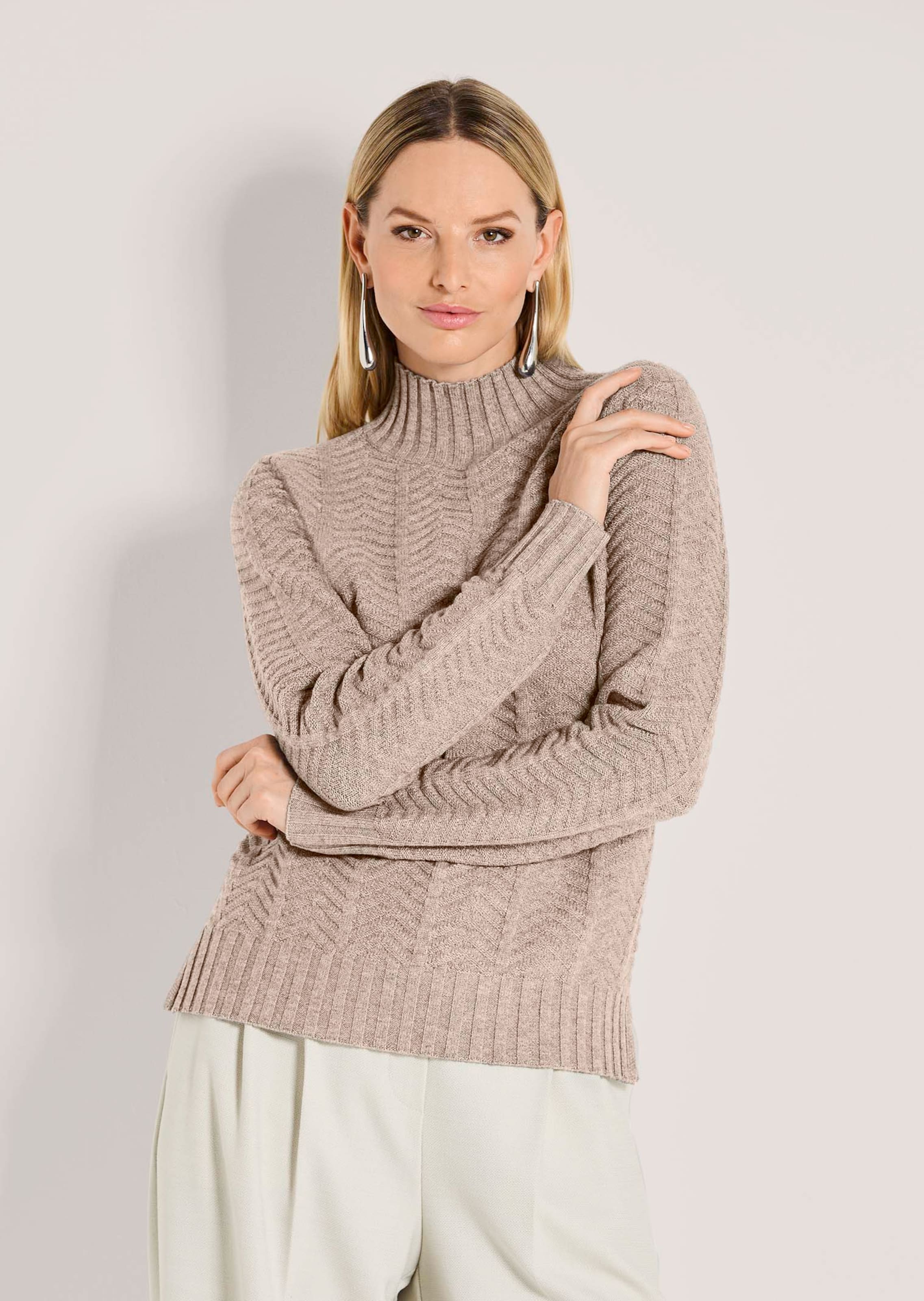 Pullover