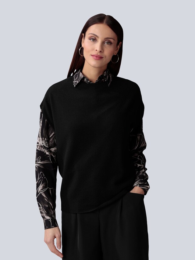 Pullunder mit überschnittener Schulter 3