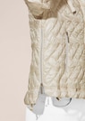 Leichte Steppjacke in kurzer Cropped-Form thumbnail 5