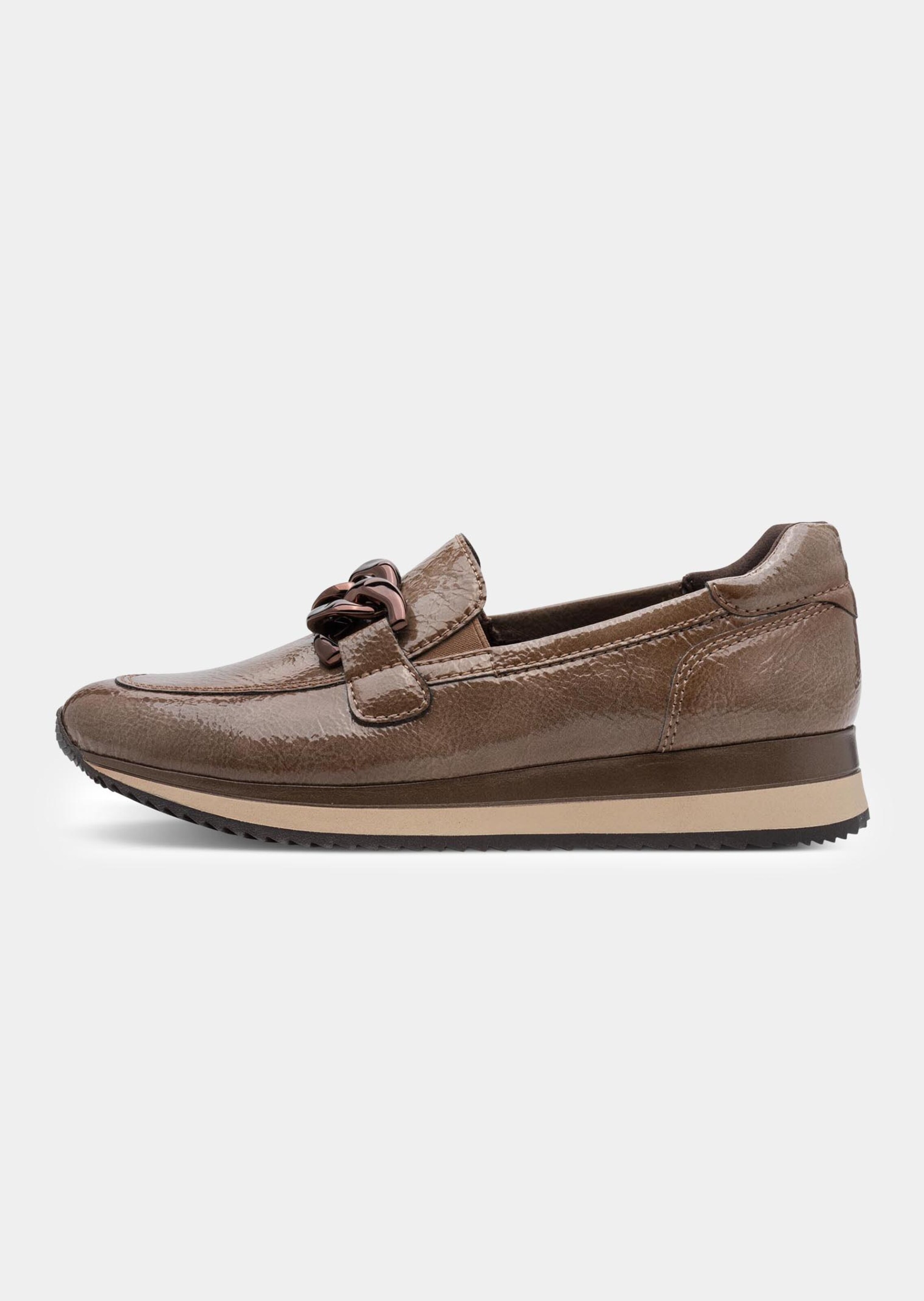 Slip-on schoen met sierbandje