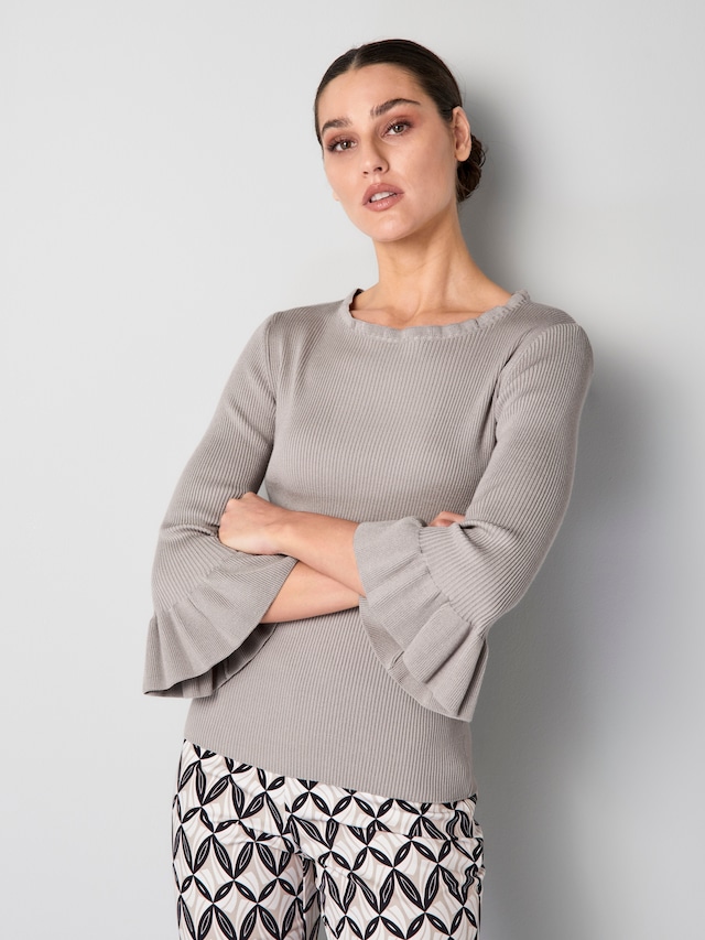 Pullover mit Rüschendetail 4