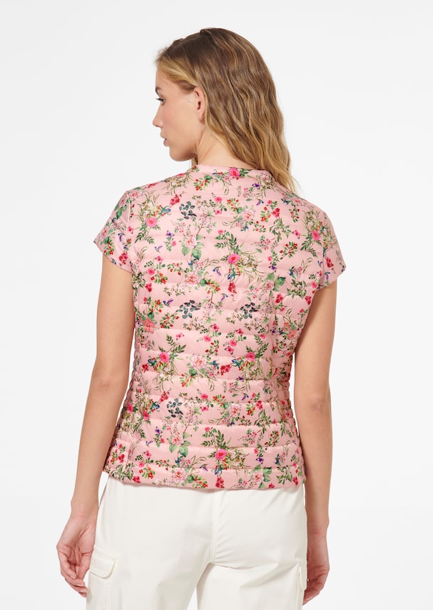 Lightweight quilted waistcoat with floral print and short sleeves 2
