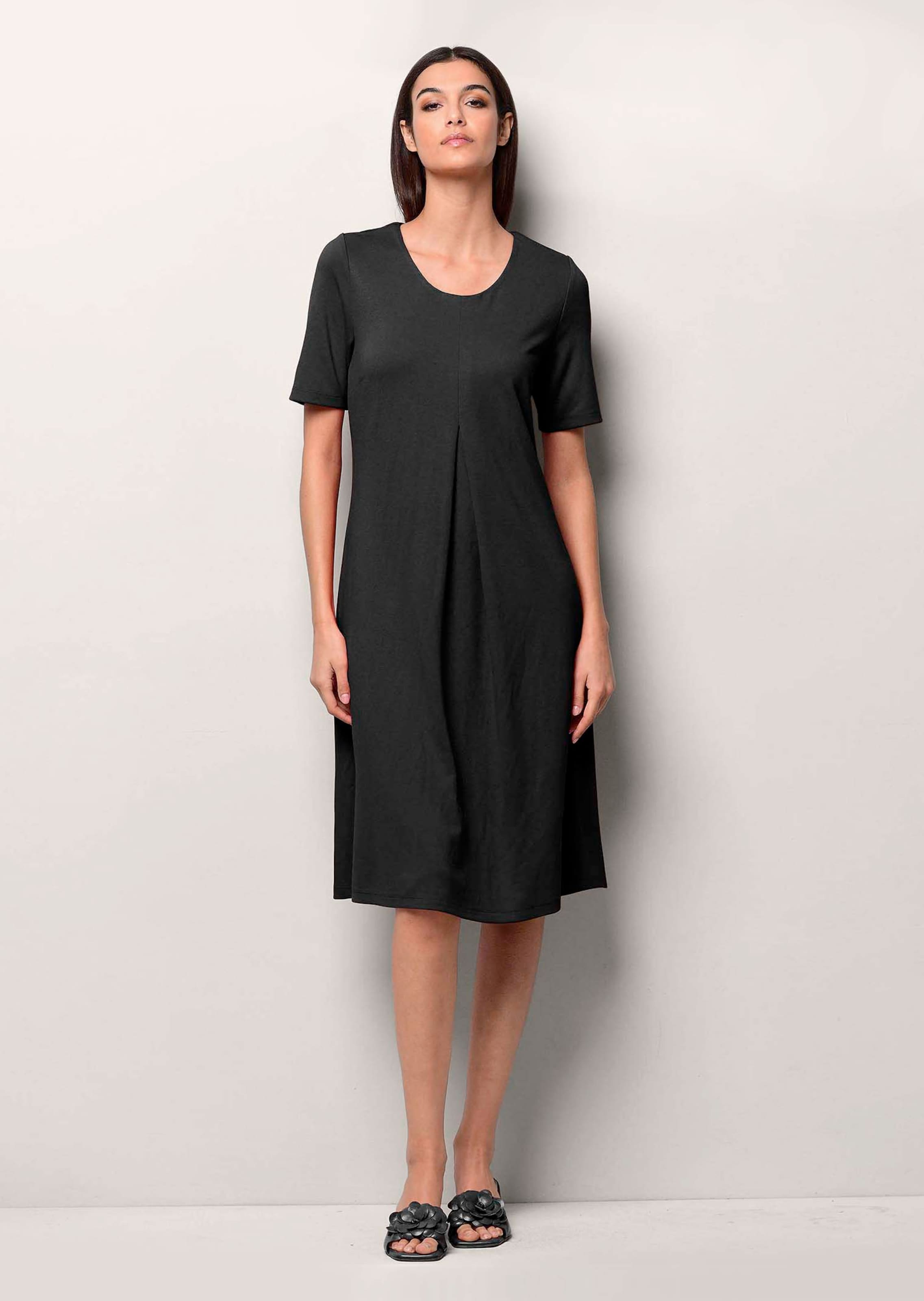 Kleid aus trageangenehmer Jerseyware