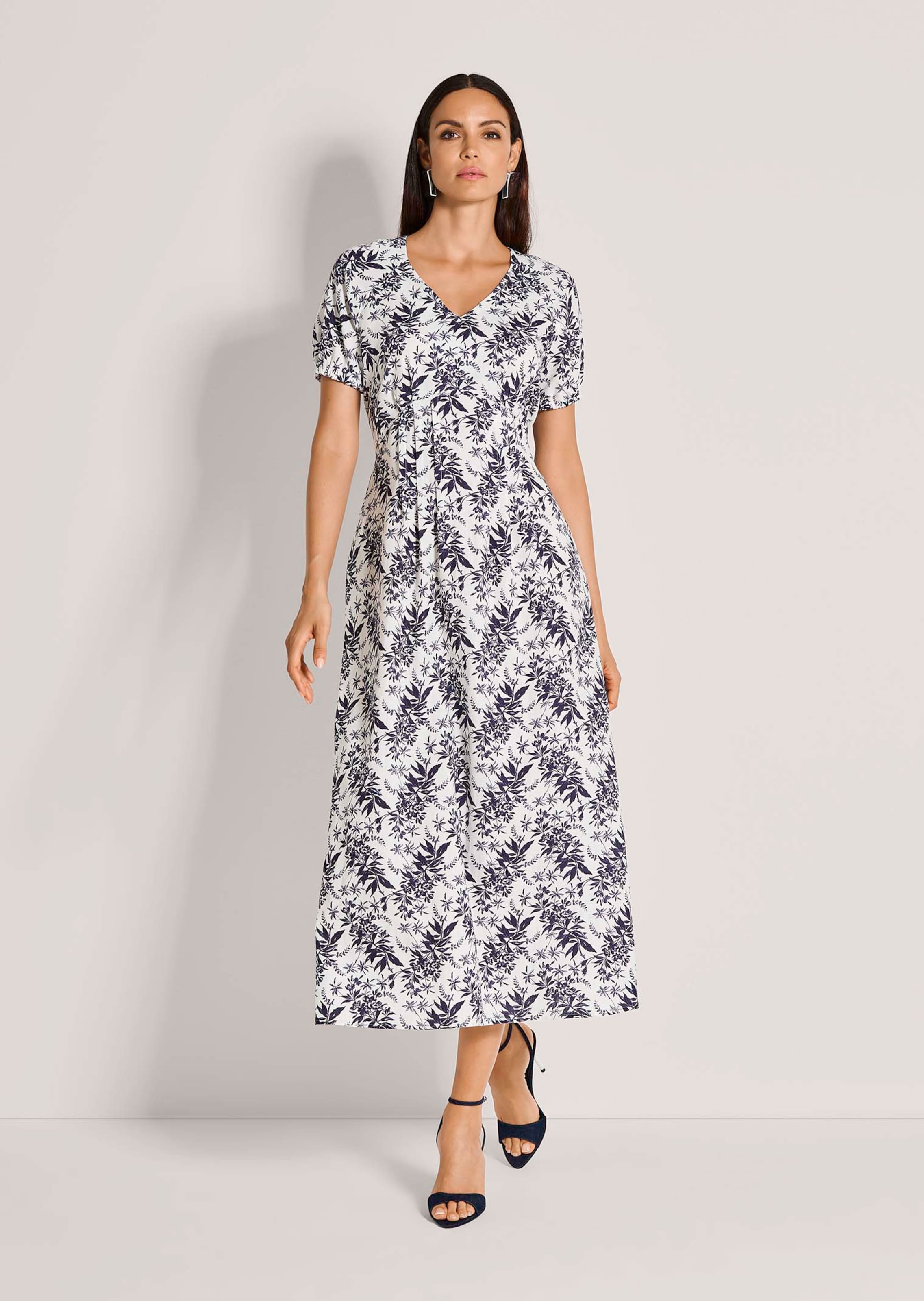 Kleid