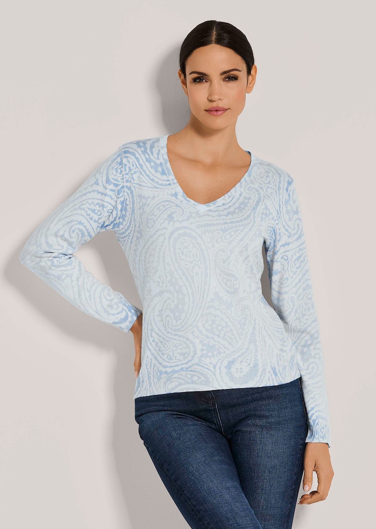V-Pullover mit Unikat-Print