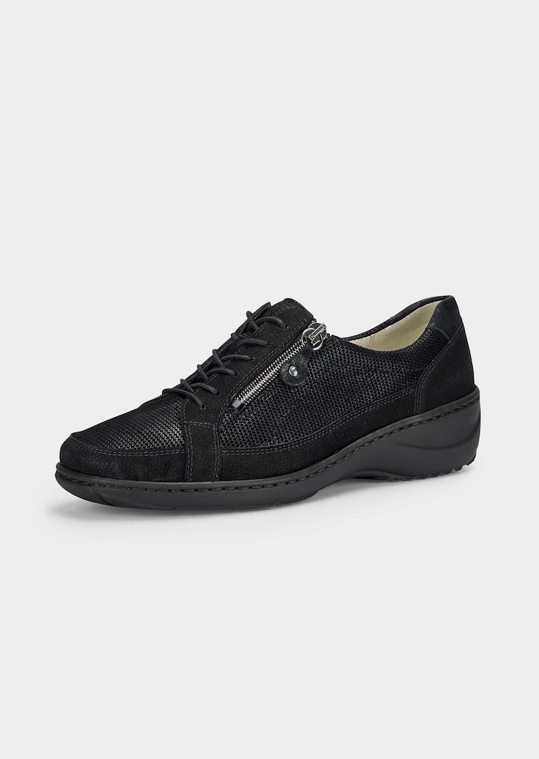 Lage schoenen met rits