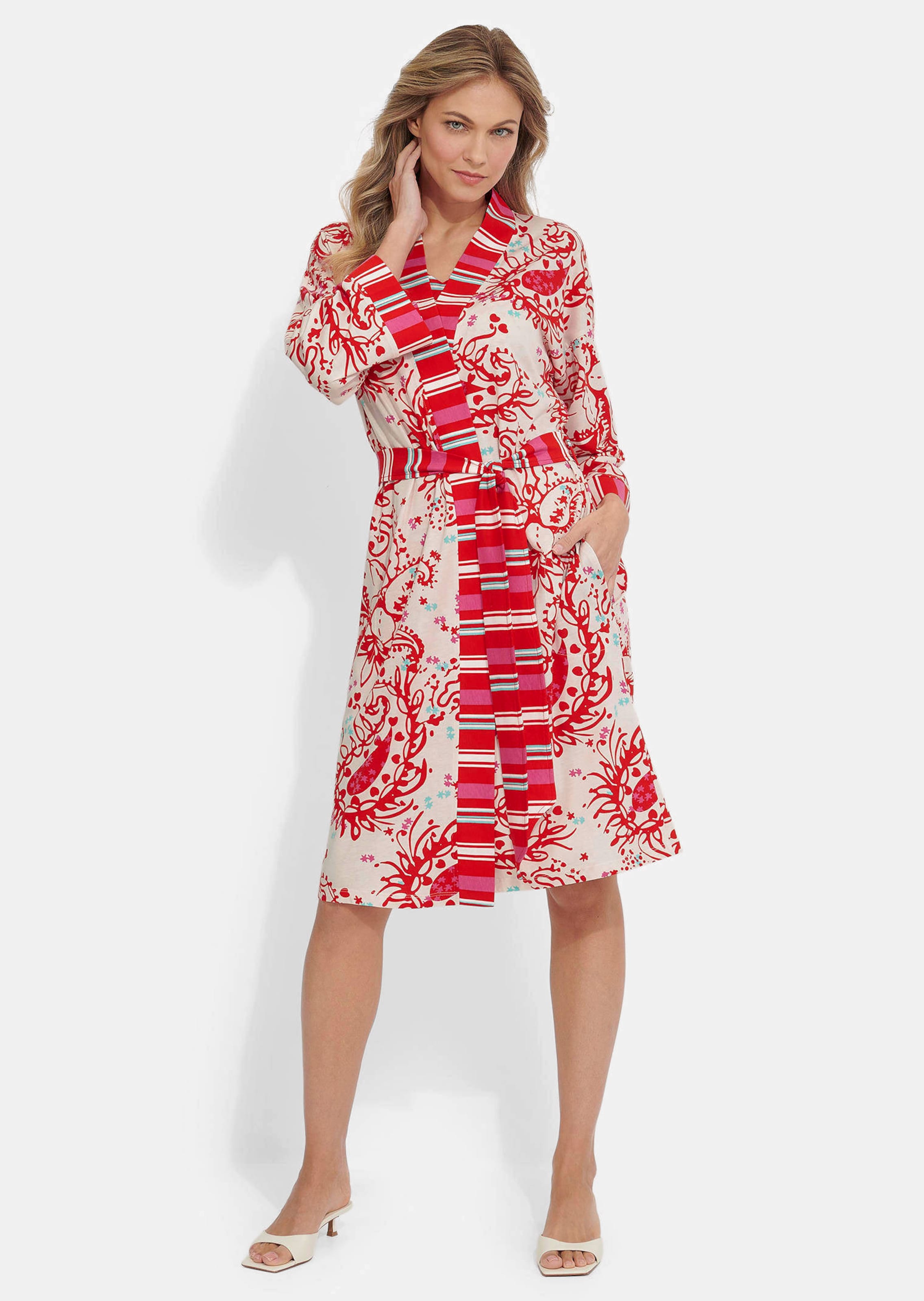 Robe de chambre avec mix de motifs aux couleurs harmonieuses