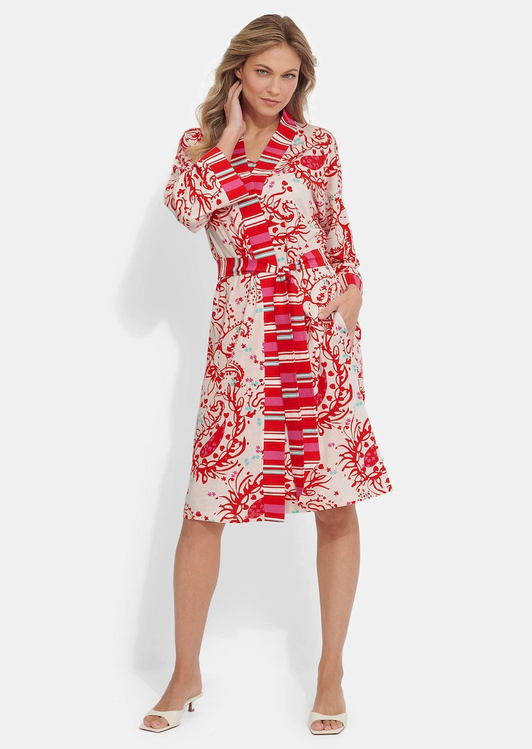 Robe de chambre avec mix de motifs aux couleurs harmonieuses
