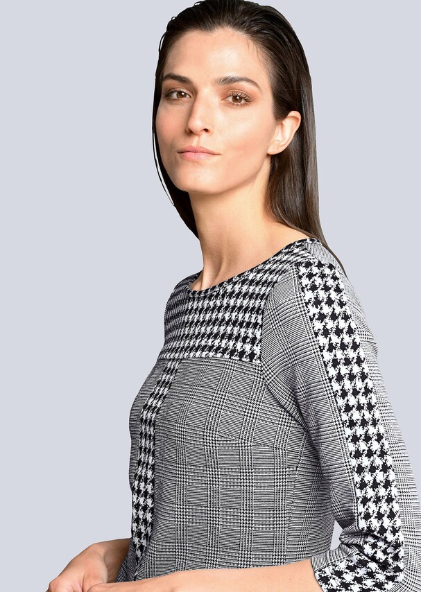 Jerseykleid im Mustermix