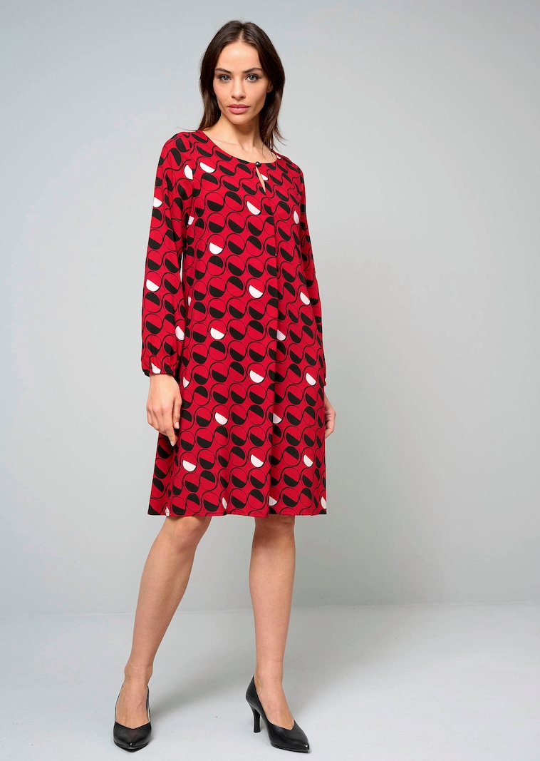 Kleid mit grafischem Dessin