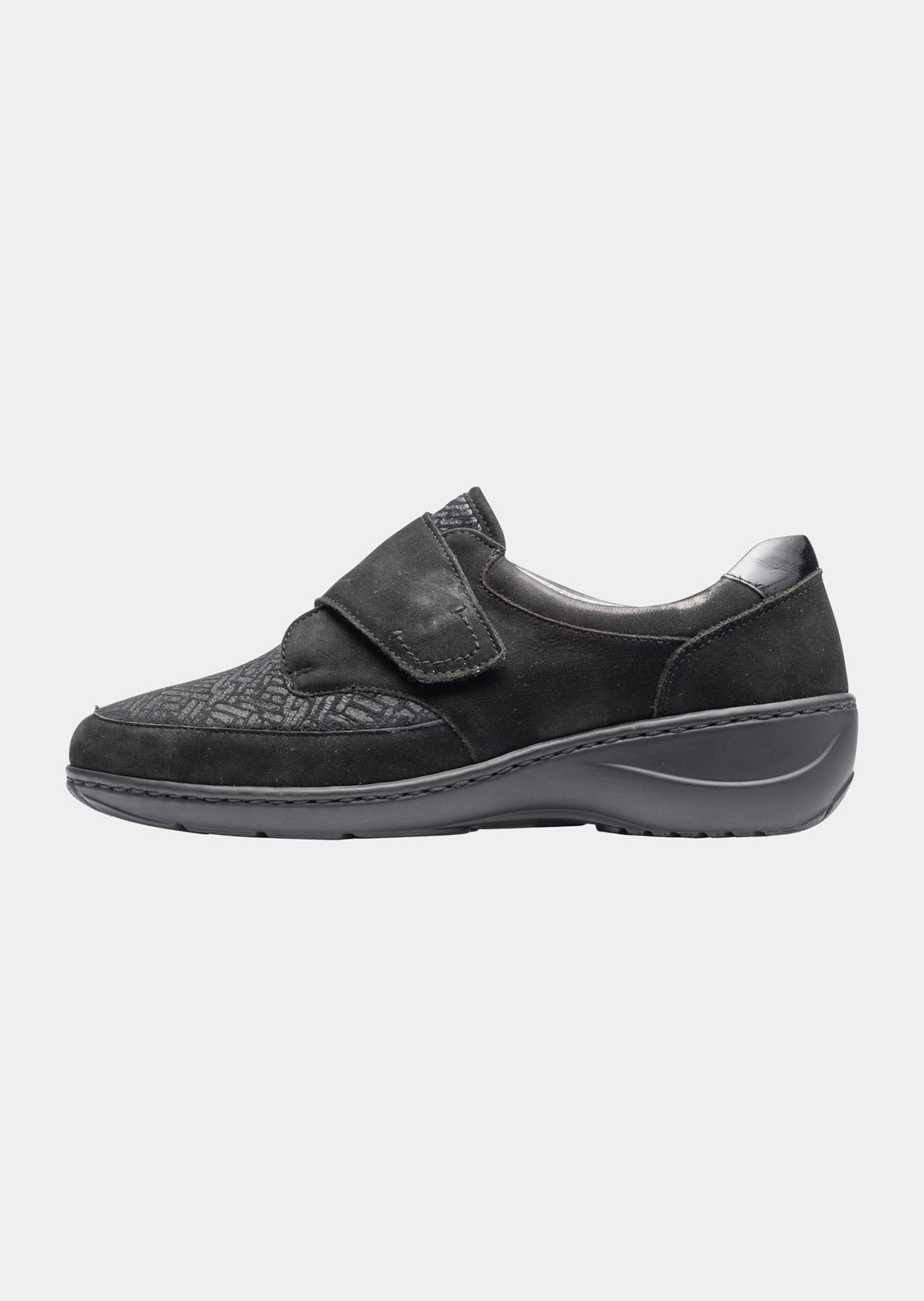 Chaussures basses avec large fermeture velcro