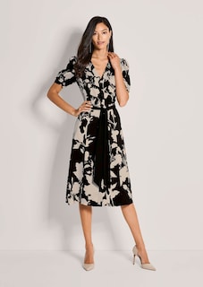 Midi dress with floral print and tie belt thumbnail 1