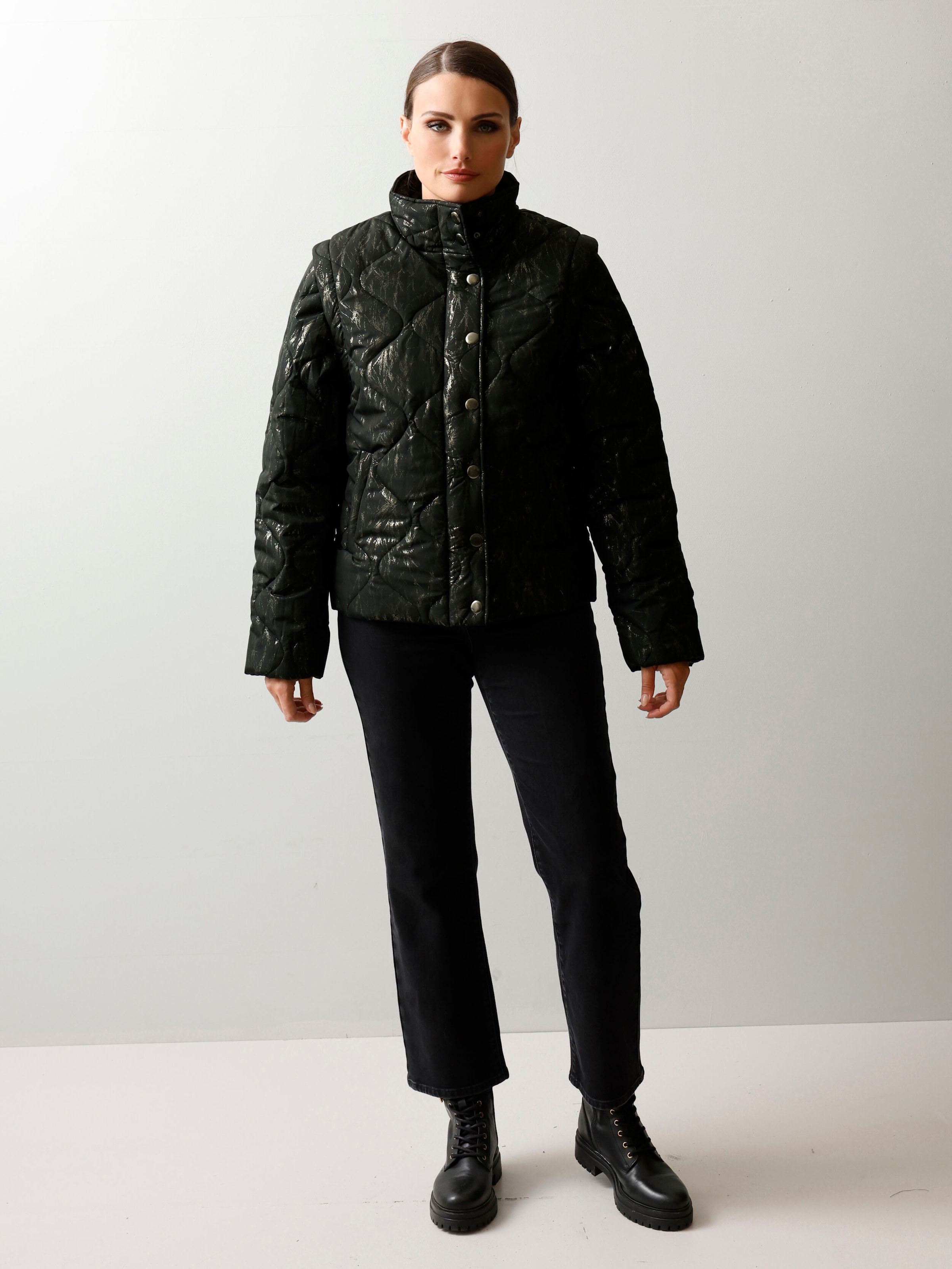 Steppjacke mit Wellenstepp