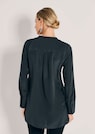 Lange Seidenbluse in kragenloser Form thumbnail 3