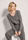 Cashmere V-neck jumper thumbnail 4