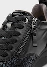 Sneaker mit herausnehmbarem Fußbett thumbnail 3