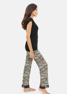 Pyjama mit Schlangenprint und Spitzenakzenten thumbnail 4