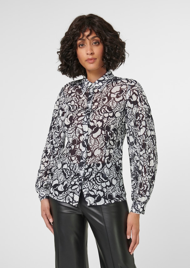 Printed blouse with pleated sleeves