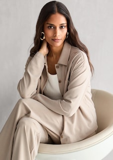 Oversize Hemdbluse mit aufgesetzten Taschen thumbnail 7