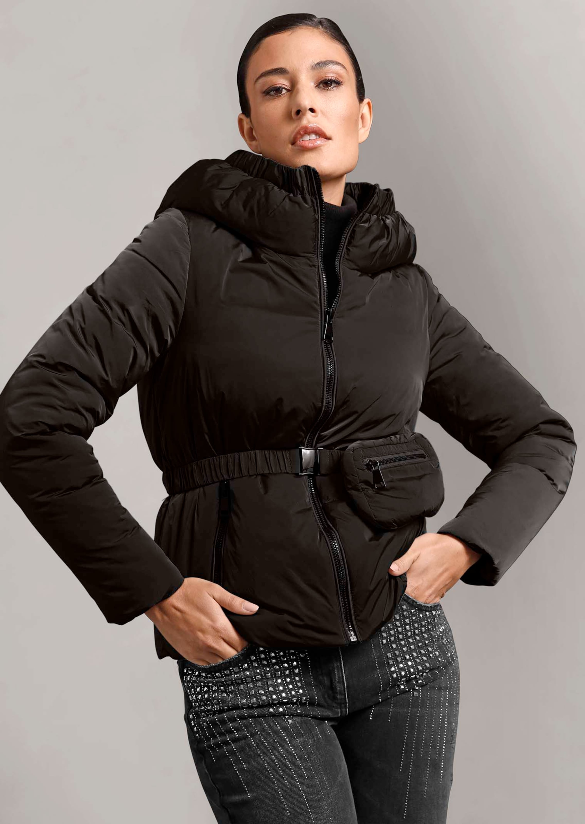 Steppjacke mit abnehmbarer Bauchtasche 3