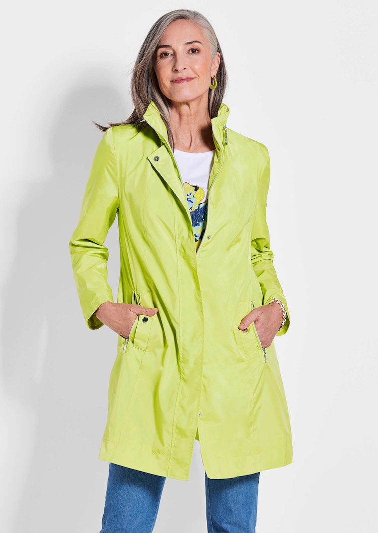 Super leichte Longjacke mit versteckter Kapuze