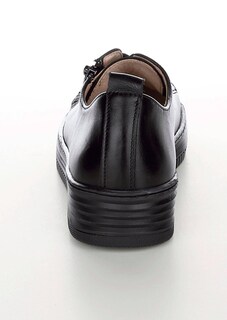 Sneaker thumbnail 4