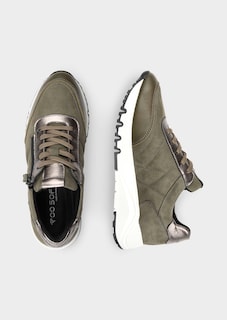Sneakers thumbnail 2