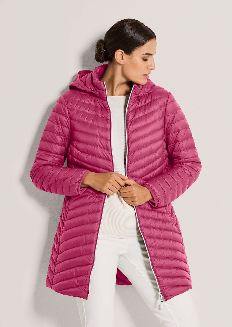 Daunenmantel mit Kapuze