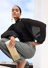Bluse mit plissierten Ballonärmeln thumbnail 7