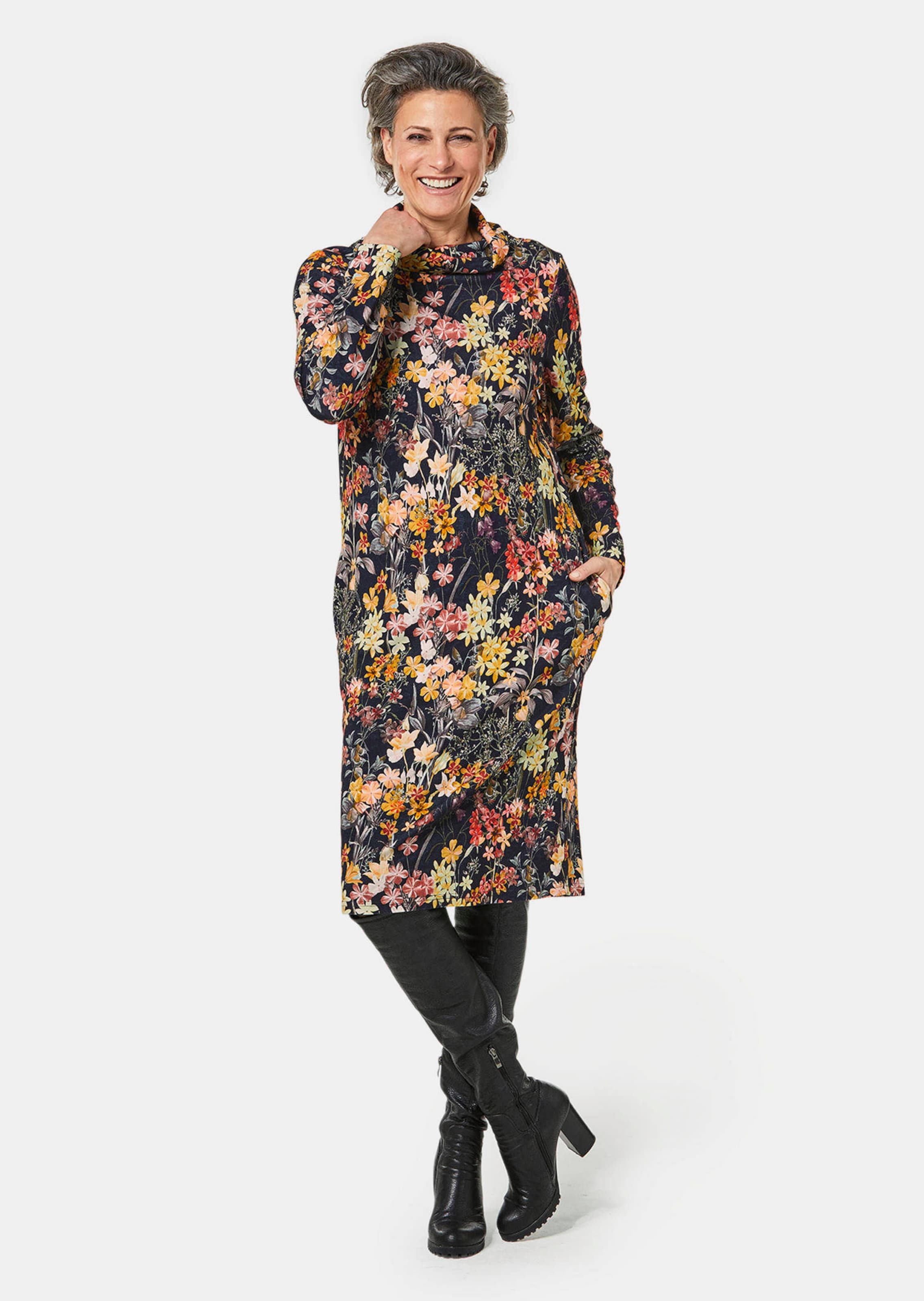 Robe imprimée à col roulé - marine / à motifs - Gr. 52 de Goldner Fashion