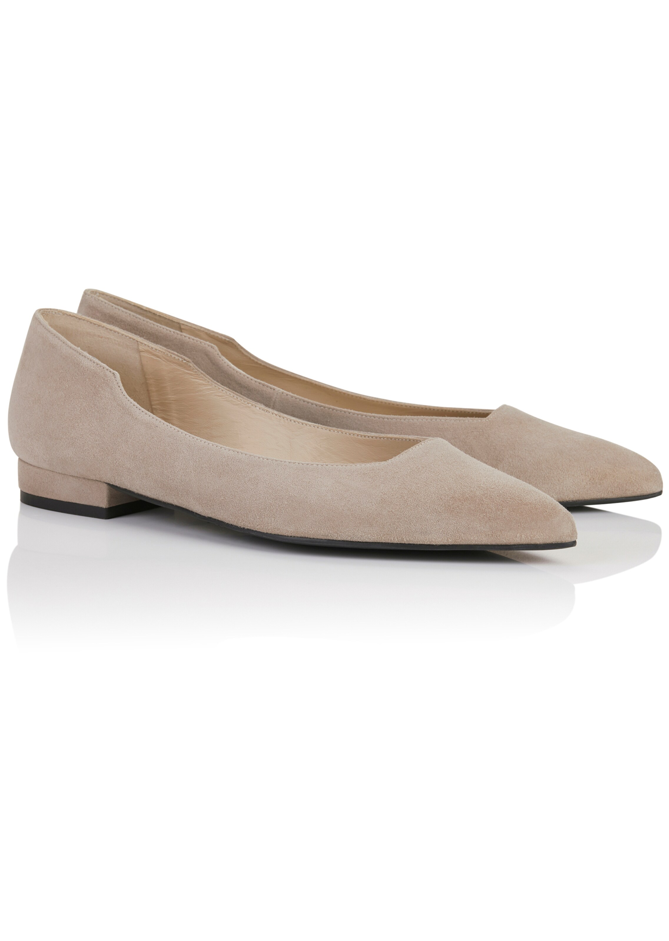Ballet flats