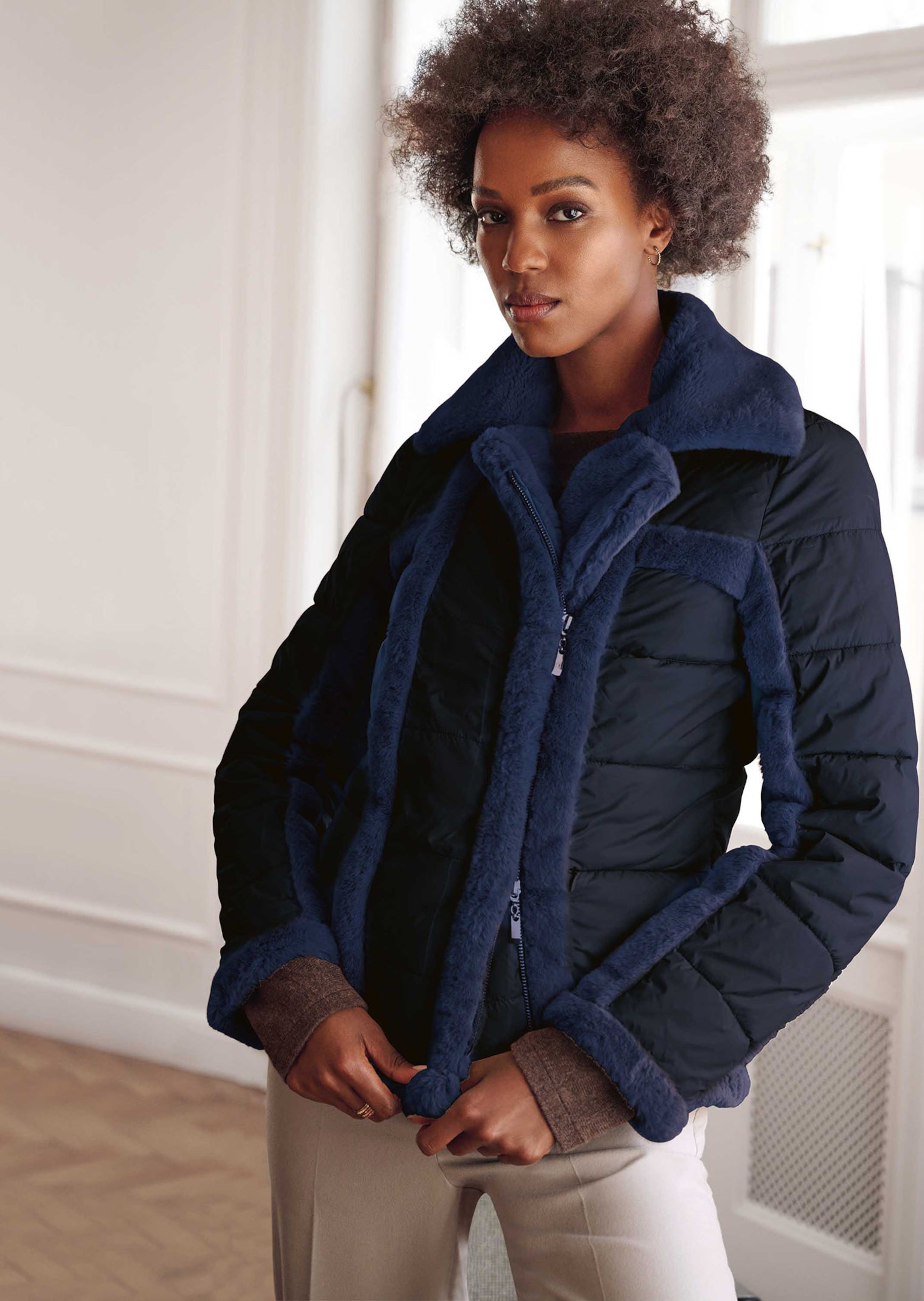 Steppjacke im Bikerstyle mit Webpelz-Akzenten