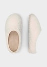 Slippers thumbnail 2