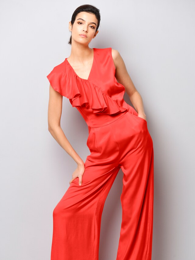 Overall mit Volant am Ausschnitt 2