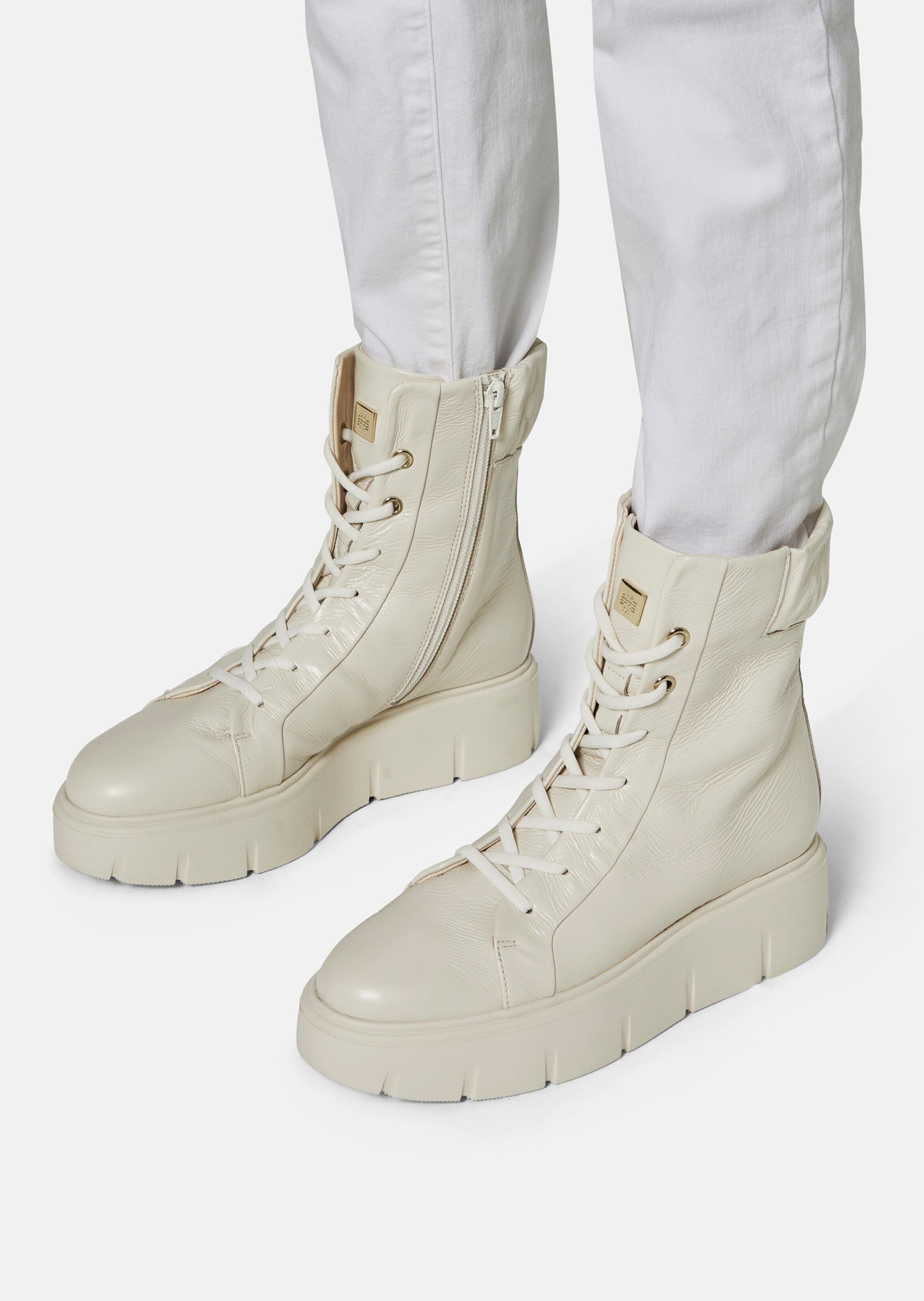 Hogl Boots in beige MADELEINE Fashion