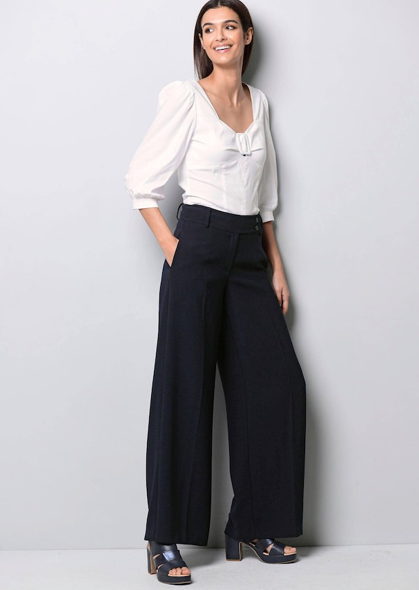 Bluse mit Riegel im Vorderteil 6