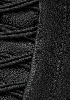 Sneaker thumbnail 3