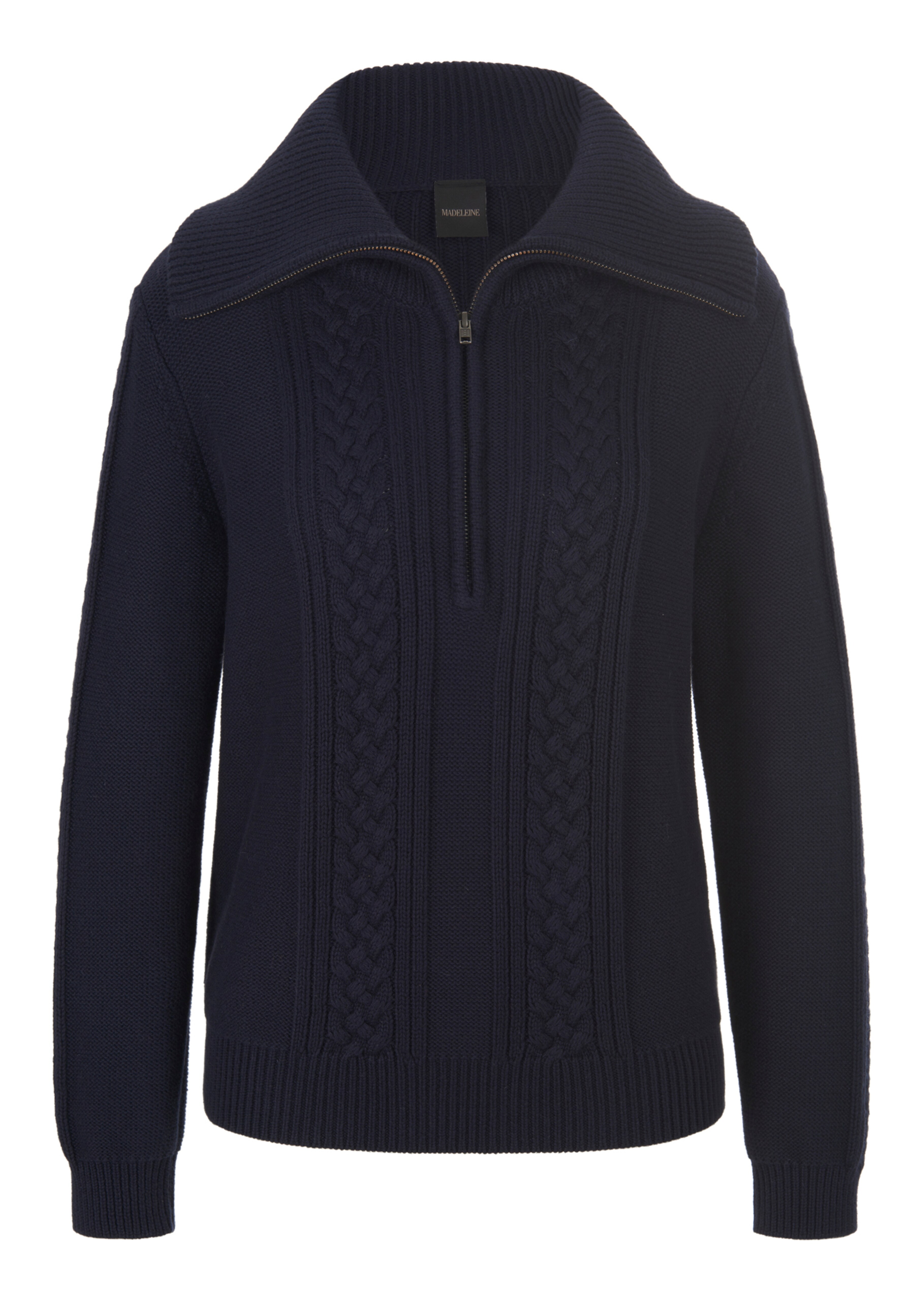 Troyer with cable knit pattern