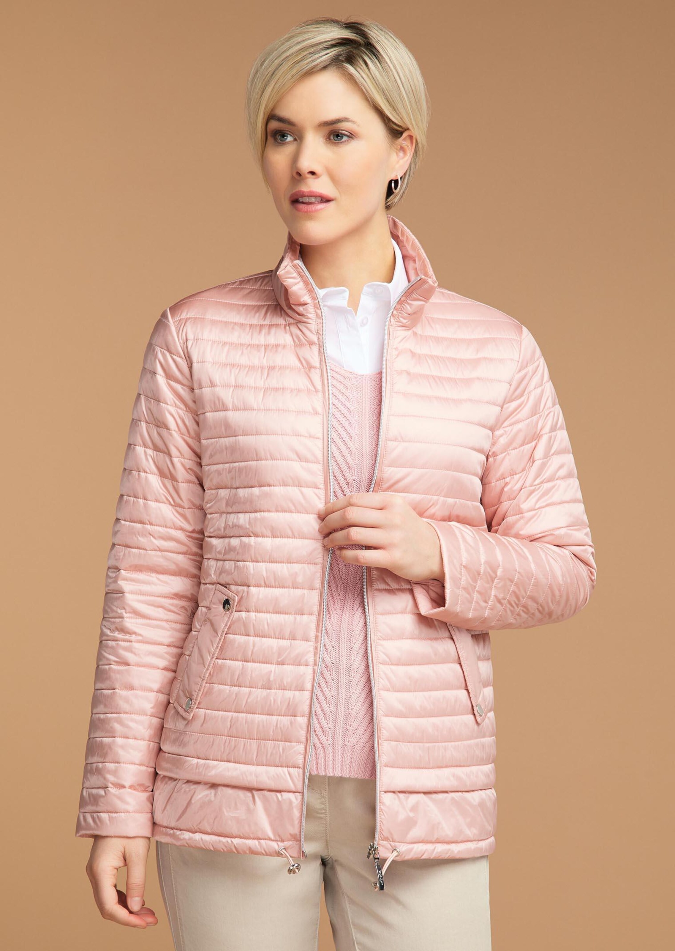 Leichte Jacke mit angesetzem Schösschen
